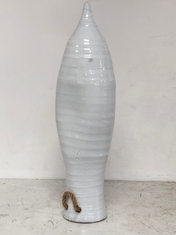 STONE THE CROWS MEDIUM WALL STEM VASE - WHITE - HEIGHT 61CMS - TOTAL RRP £60