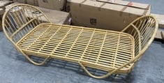 LA REDOUTE MALU VINTAGE RATTAN BED - NATURAL