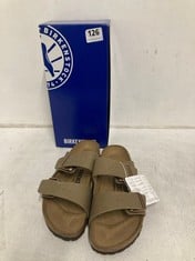 BIRKENSTOCK ARIZONA SANDALS IN COLOUR TOBACCO BROWN- UK SIZE 5