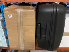 AMERICAN TOURISTER BLACK HARDSHELL SPINNER TO INCLUDE MEDIUM HARDSIDE LUGGAGE SPINNER IN BLACK- TOTAL RRP £123