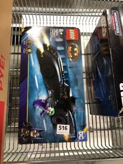 LEGO 76224 BATMOBILE BATMAN VS THE JOKER CHASE