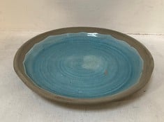 2X STONE THE CROWS SMALL PLATTER - DUCK EGG BLUE - DIAMETER 30 CMS - TOTAL RRP £100