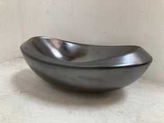 12 X STONE THE CROWS SMALL OVAL BOWL - LENGTH 25CM - TOTAL RRP £180