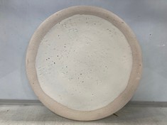 4 X STONE THE CROWS EXTRA LARGE PLATE - DIAMETER 30 CMS - TOTAL RRP £112