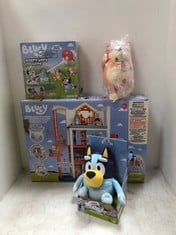 4 X ASSORTED KIDS TOYS TO INCLUDE BLUEY TALKING BLUEY PLUSH TOY