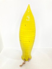 1 X STONE THE CROWS MEDIUM WALL STEM VASE - YELLOW - TOTAL RRP £60