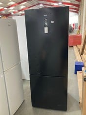 TEKNIX 432L FROST FREE FRIDGE FREEZER IN BLACK - MODEL NO. FF1857B - RRP £520 (ZONE 2)