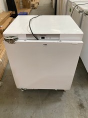 HISENSE INTEGRATED UNDER COUNTER FRIDGE IN WHITE (ZONE 2)