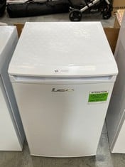 LEC UNDERCOUNTER FRIDGE MODEL NO: L5017W RRP - £330 (ZONE 1)