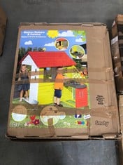 SMOBY NATURE HOUSE AND KITCHEN PLAYHOUSE - RRP £155 (ZONE 5)