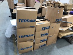 10 X ASSORTED TERRAIN ITEMS TO INCLUDE HDPE EXPANSION SOCKETS 56MM - APPROX 65 IN A BOX - ITEM NO. 911.56B