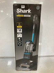 SHARK CORDED UPRIGHT ANTI HAIR WRAP VACUUM CLEANER RRP- £250