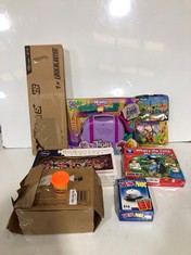 APPROX 8 X ASSORTED KIDS TOYS TO INCLUDE ORCHARD TOYS WHATS THE TIME MR.WOLF? GAME