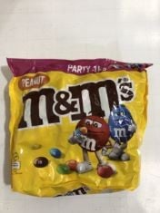 30 X M&M’S PEANUT PARTY PACK 1KG BB: 19/05/24.