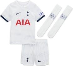 APPROX 12X ASSORTED FOOTBALLS/KIDS SHIRTS TO INCLUDE TOTTENHAM HOTSPUR SEASON 2023/2024 OFFICIAL HOME KIT UNISEX NIKE MINIKITS M, HY-PRO OFFICIALLY LICENSED CELTIC F.C. CYCLONE FOOTBALL | SIZE 5, THE