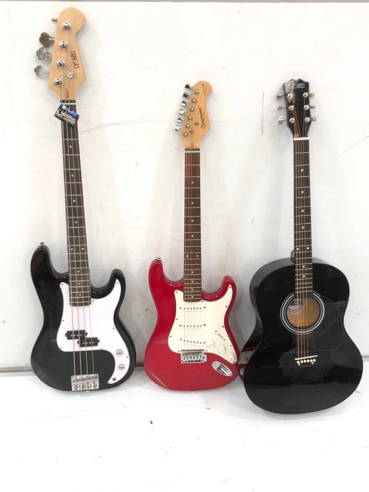 3RD AVENUE BASS ELECTRIC GUITAR IN BLACK TO INCLUDE TANGLEWOOD ELECTRIC GUITAR IN RED MODEL: NEVADA FST32K