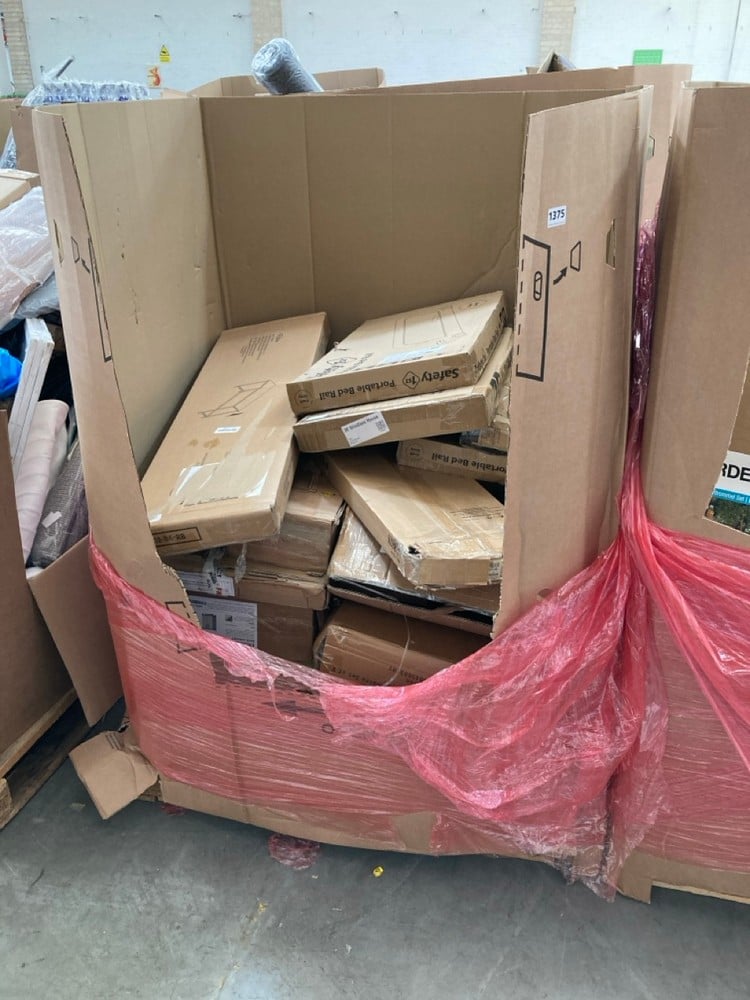 PALLET OF ASSORTED ITEMS TO INCLUDE SAFETY 1ST PORTABLE BED RAIL (KERBSIDE PALLET DELIVERY)