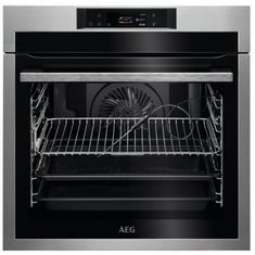 AEG 8000 ASSISTED COOKING BUILT IN SINGLE OVEN IN STAINLESS STEEL - MODEL NO. BPE742380M - RRP £1000