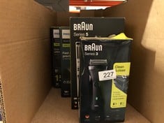 QUANTITY OF HEALTH & BEAUTY ITEMS TO INCLUDE BRAUN SERIES 3 ELECTRIC SHAVER FOR MEN WITH PRECISION BEARD TRIMMER, ELECTRIC RAZOR FOR MEN, UK 2 PIN PLUG, 300, BLACK RAZOR: LOCATION - A