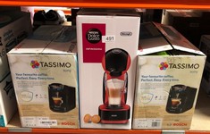 QUANTITY OF KITCHEN & APPLIANCES ITEMS TO INCLUDE TASSIMO BY BOSCH SUNY 'SPECIAL EDITION' TAS3102GB COFFEE MACHINE,1300 WATT, 0.8 LITRE - BLACK: LOCATION - D