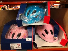 QUANTITY OF SPORTS & EXERCISE ITEMS TO INCLUDE ABUS SMILEY 2.0 KIDS HELMET - BIKE HELMET - FOR GIRLS AND BOYS - PINK, SIZE S: LOCATION - E