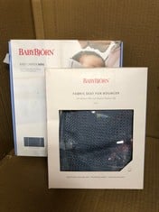 BABYBJÖRN BABY CARRIER MINI, 3D JERSEY, DOVE BLUE + BABYBJÖRN FABRIC SEAT FOR BOUNCER, MESH, SLATE BLUE: LOCATION - F