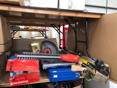 QUANTITY OF ASSORTED GARDEN AND HOME ITEMS TO INCLUDE FLYMO ELECTRIC STRIMMER & TELESCOPIC HEDGE TRIMMER: LOCATION - REAR TABLES(COLLECTION OR OPTIONAL DELIVERY AVAILABLE)