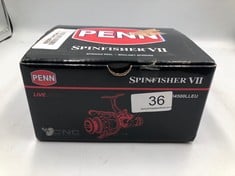 PENN SPINFISHER V LIVE LINER SPINNING REEL, FISHING REEL, SEA FISHING REEL WITH IPX5 SEALING THAT PROTECTS AGAINST SALTWATER INGRESSION, CATERS FOR DIFFERENT SPECIES, UNISEX, BLACK GOLD, 4500 - RRP £