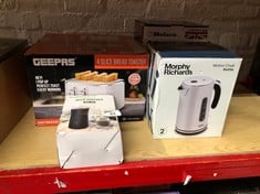 QUANTITY OF KITCHEN & APPLIANCES ITEMS TO INCLUDE MORPHY RICHARDS 1.7L MOTIVE JUG KETTLE 3KW RAPID BOIL, AUTOMATIC SHUT-OFF, BOIL DRY PROTECTION, 360 DEGREE BASE, BLUE ILLUMINATION ON/OFF SWITCH, CHA