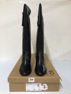 JOHN LEWIS SHILOUGH BLACK BOOTS - SIZE 5 (682165)