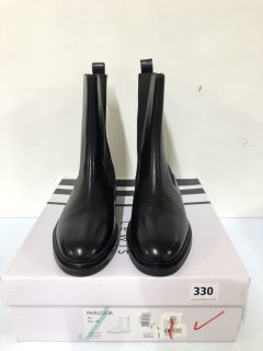 JOHN LEWIS PARLOUR BLACK BOOTS - SIZE 5 (682165)