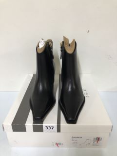 JOHN LEWIS PANAMA BLACK BOOTS - SIZE 4 (682165)