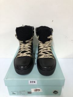 SHOE THE BEAR STB - AGDA L WARM LINED BLACK BOOTS - SIZE 6 (682157)