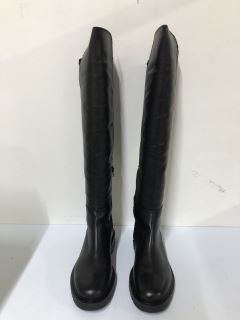 JOHN LEWIS TILDA 2 BLACK BOOTS - SIZE 7 (681751)