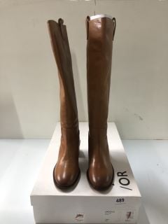 JOHN LEWIS SADDLE BROWN TAN BOOTS - SIZE 4 (681456)