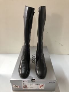 GABOR BALERINA BLACK LEATHER BOOTS - SIZE 6.5 (681370)