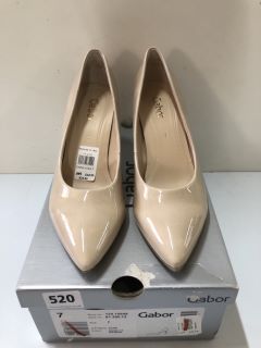 GABOR DANE SAND HT PATENT SHOES - SIZE 7 (681370)