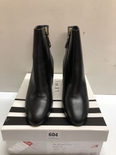 JOHN LEWIS PADDINGTON BLACK BOOTS - SIZE 7 (666660)