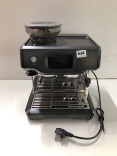 SAGE COFFEE MACHINE - MODEL : SES880 BST / C