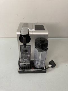 DELONGHI NESPRESSO COFFEE MACHINE