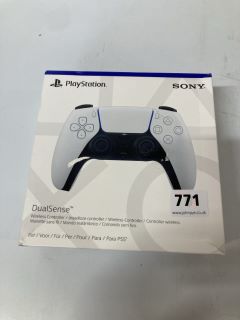 SONY PLAYSTATION 5 DUAL SENSE WIRELESS CONTROLLER - WHITE