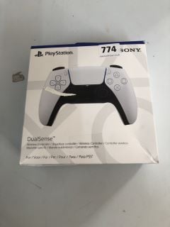 SONY PLAYSTATION 5 DUAL SENSE WIRELESS CONTROLLER - WHITE