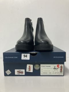 COLE HAAN OG PLATFORM CHELSEA BOOTS - SIZE: 5 - RRP.£80 (681370)