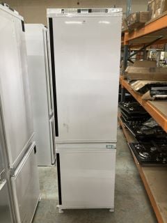 GRUNDIG INTEGRATED FRIDGE FREEZER MODEL: GKFED473 (EX DISPLAY)