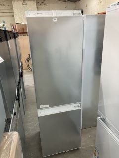 NEFF INTEGRATED FRIDGE FREEZER MODEL NO: KI7862SE0G (EX DISPLAY)