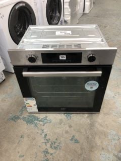 BEKO BUILT-IN SINGLE ELECTRIC OVEN MODEL NO: BBIE22300XFP (EX DISPLAY)