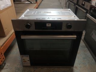 BEKO INTEGRATED SINGLE OVEN MODEL: BBIE22300XFP (EX DISPLAY)