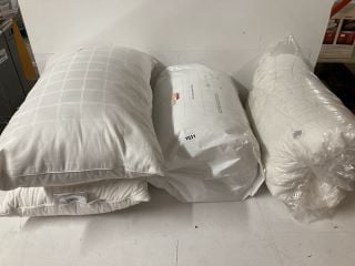 4 X ITEMS INC JOHN LEWIS & PARTNERS ANYDAY SOFT AND LIGHT MATTRESS TOPPER