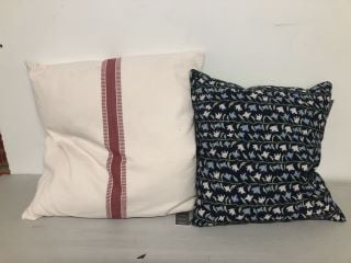 BOX OF CUSHIONS IN VARIOUS SIZES AND DESIGNS(CAGE NUMBER 704614)