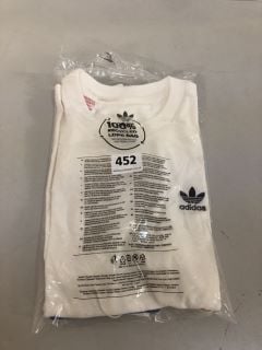 ADIDAS WHITE T-SHIRT SIZE: 9-10 YEARS